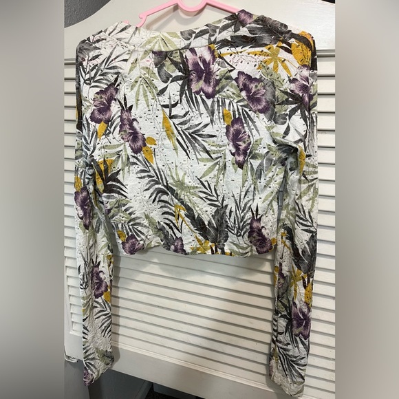 Show Me Your MuMu crop top - Picture 2 of 4